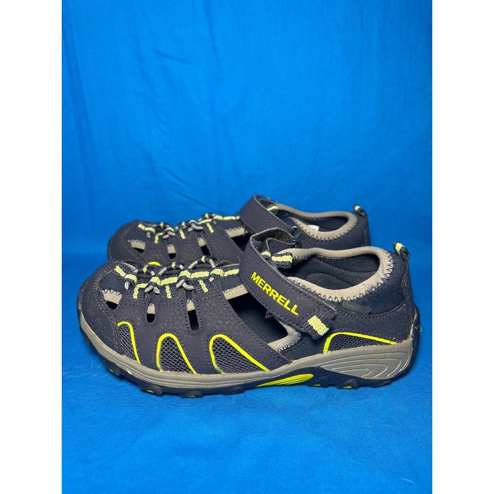 Boys Merrell Sandals Size 2M